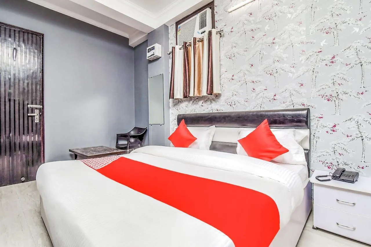 Oyo 19132 K Residency Hotel New Delhi 3*,